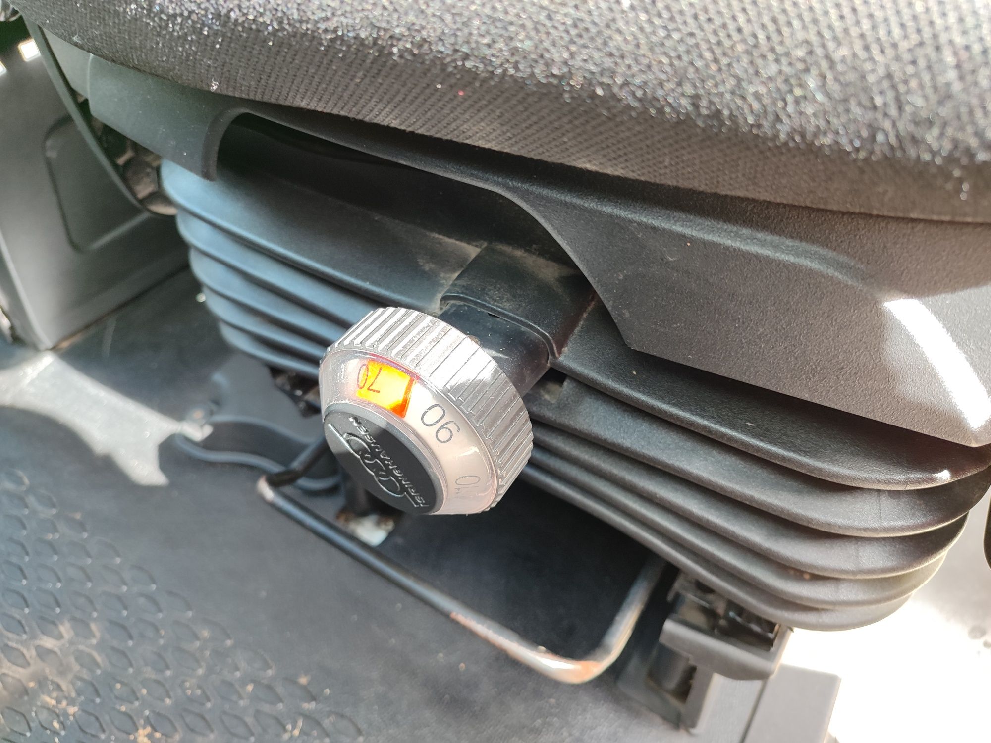 Iveco Daily 2.3Hpi Longa
Vidros Elétricos 
Fecho Centralizado com Coma