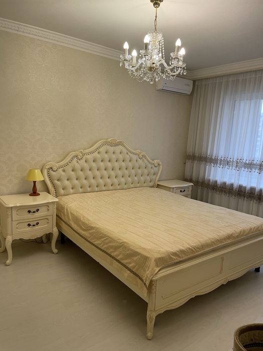 Сдаю в оренду 3-х кімнатну квартирупо вул. Вишняківська 7-а, хозяйка