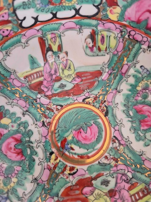 Tigela e colher rara em porcelana  (macau)