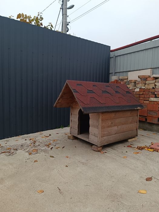 Будка для собак больших пород