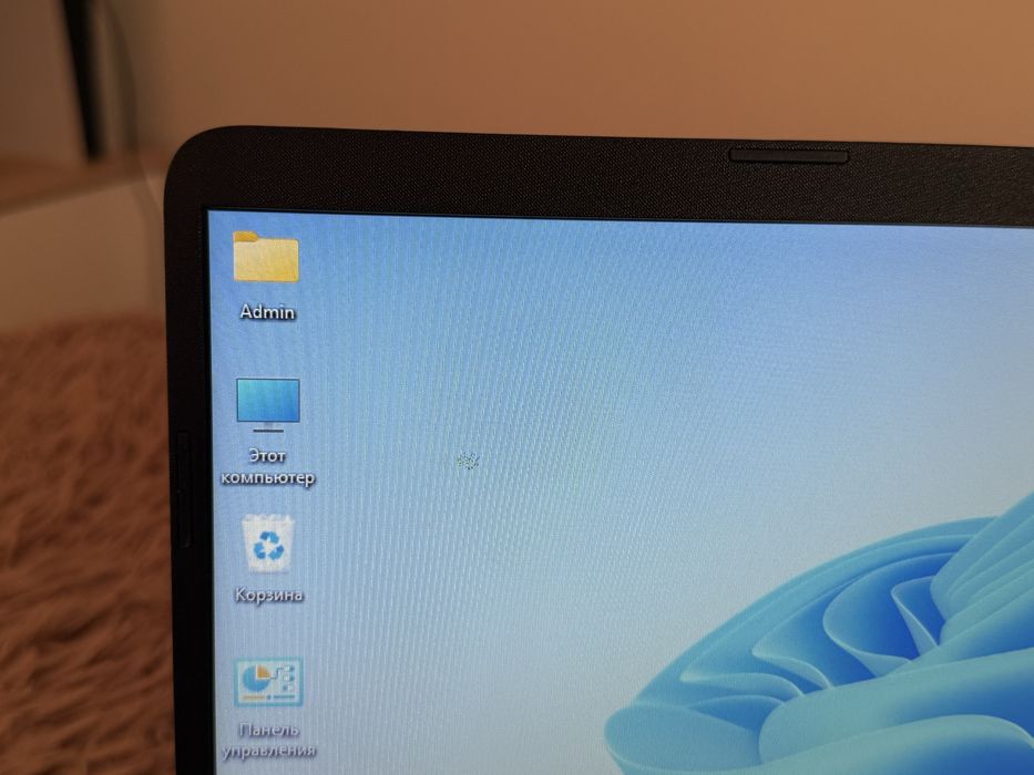 Ультрабук HP 15, core i3-1115G4, хороша батарея