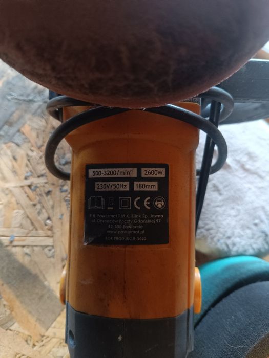 Sprzedam polerke samochodowa firmy powermat o mocy 2600 W