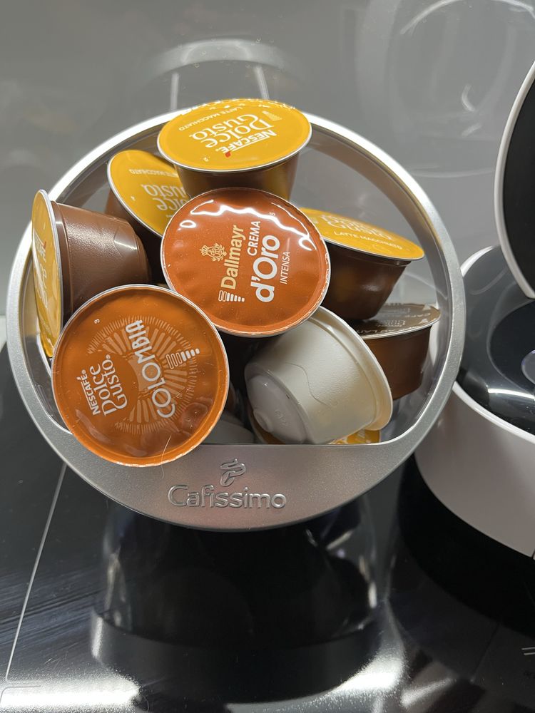 Ekspres Nespresso/ Dolce gusto Lumio stan idealny