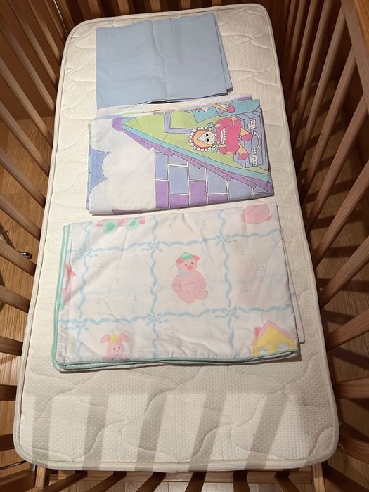 Cama de bebé/criança + acessórios