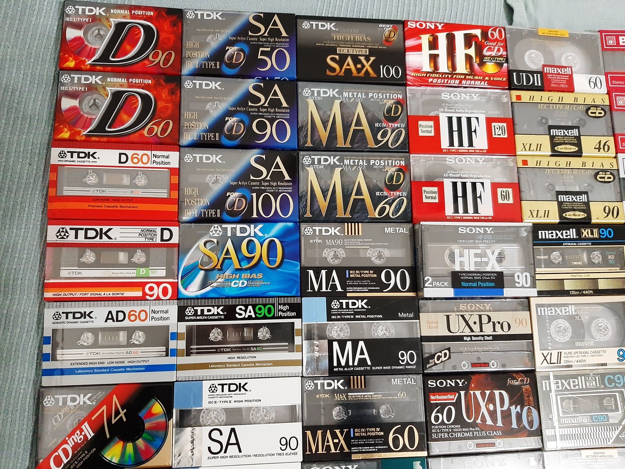 CASSETES ÁUDIO NOVAS originais