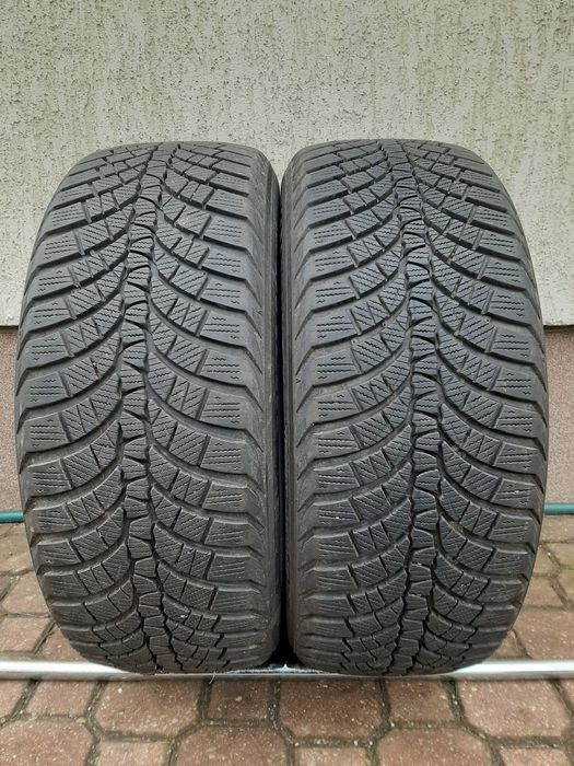 2x Opony zimowe 235/55R17 Kumho WinterCraft WP71 / 9mm 2021r