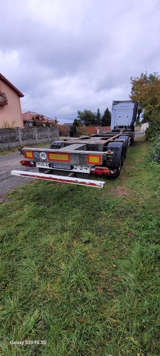 Sprzedam naczepę pod kontenerową Schmitz 2014 r rozciągany przód i tył