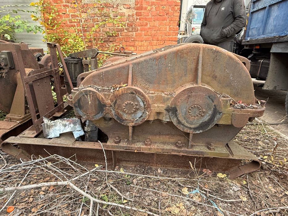 Редуктор / двигатель / лебёдка РМ 650