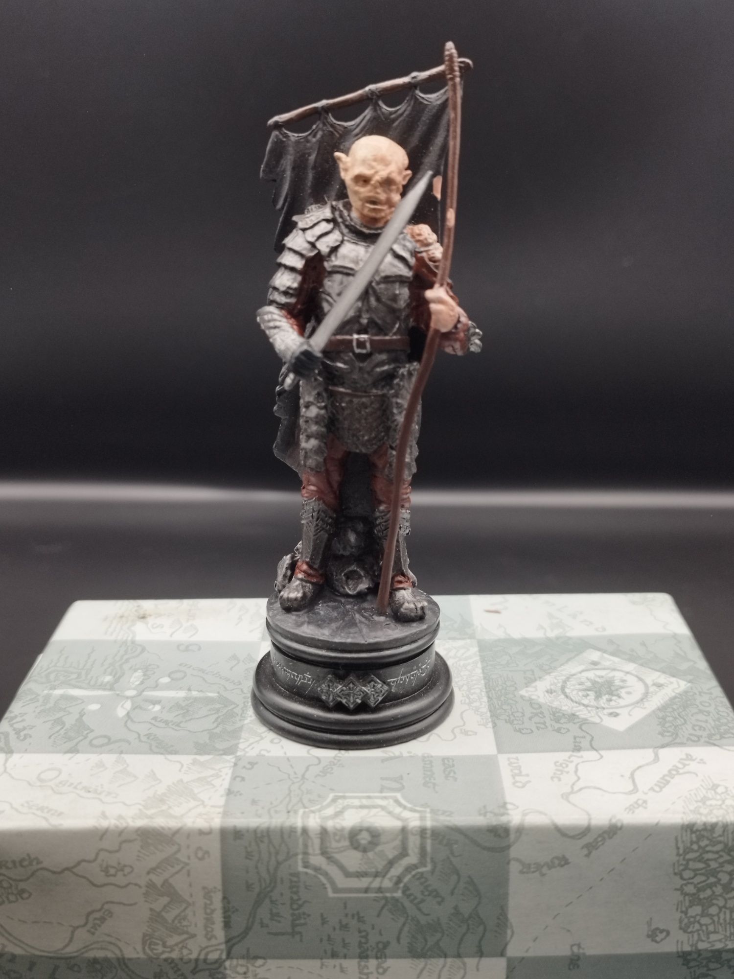 Figurka szachowa Władca Pierścieni Gothmog ok 10 cm Lotr