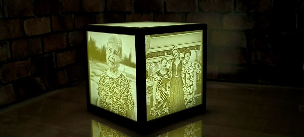 Декоративний світильник з літофанією