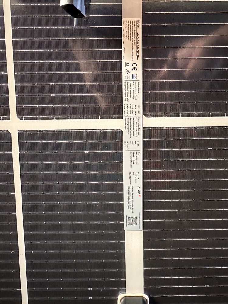 Painel Fotovoltaico 645w bifacial
