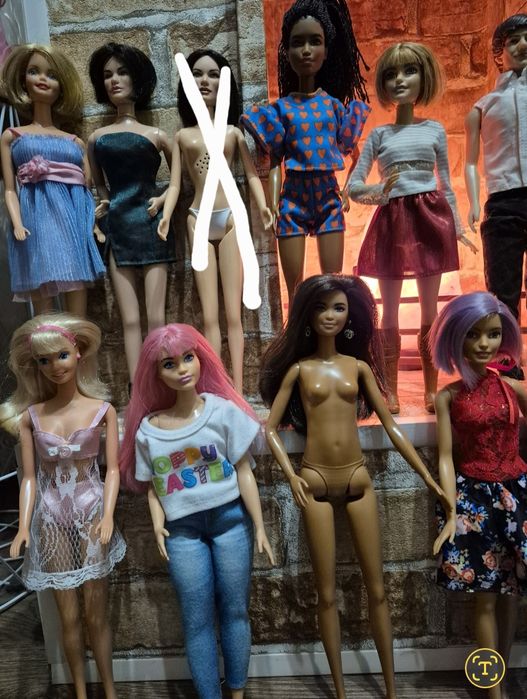 Ляльки Барбі рідкісні.
