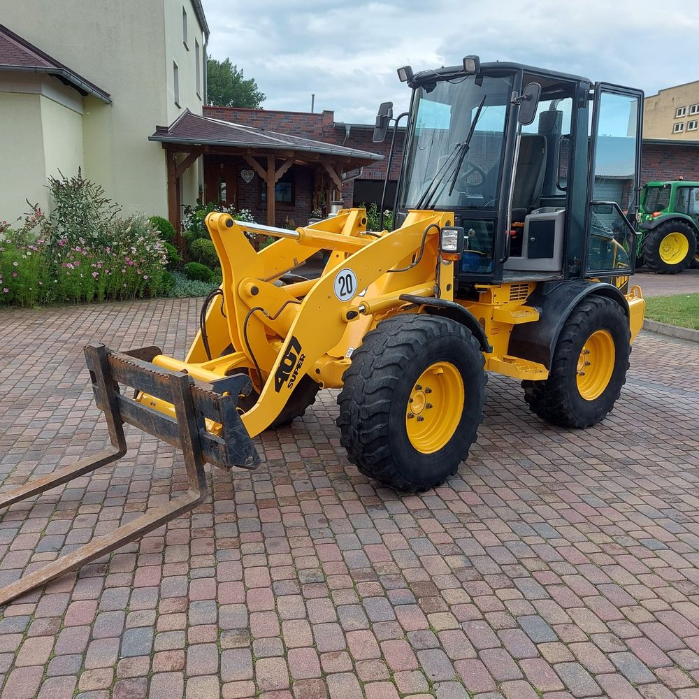 JCB 407 , stan BDB, bez luzów (zeppelin, schaffer, wiedemann, cat)