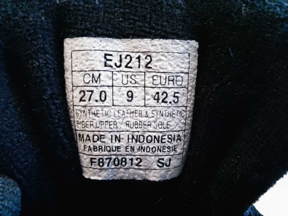 Кросівки чоловічі Asics