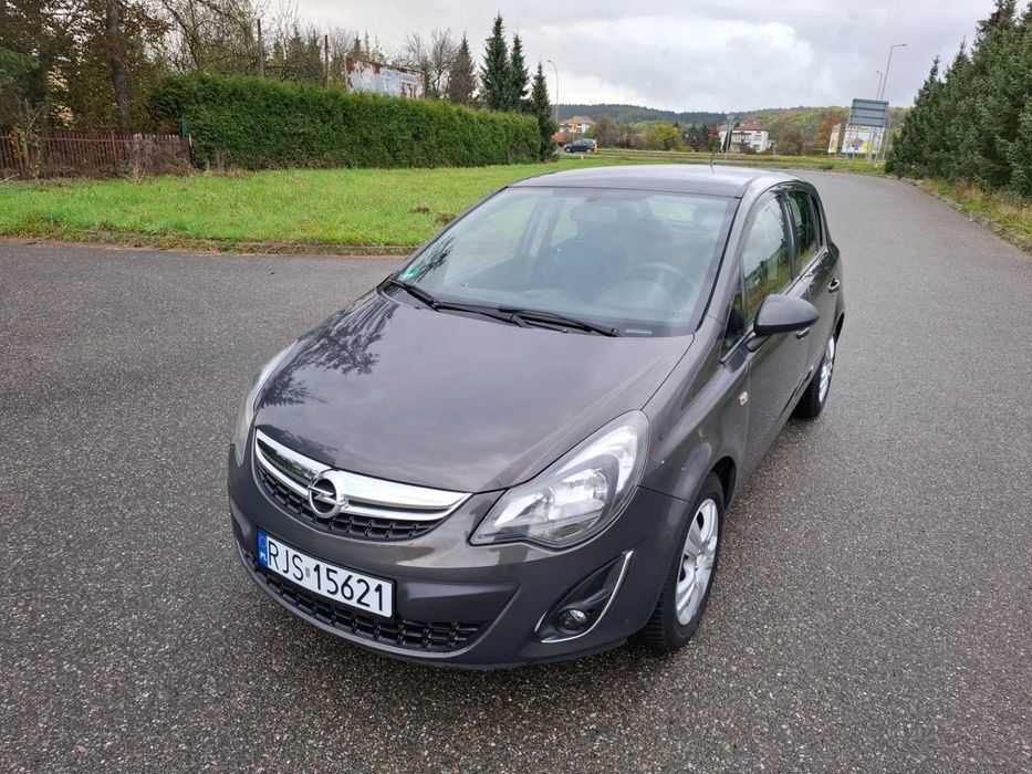 Opel Corsa D Lift 1.2 Benzyna 86KM 2014r Klima Półskóra Alu Tempomat