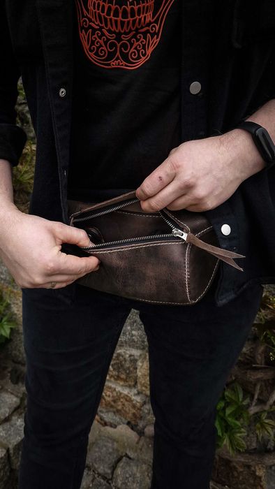 Saszetka unisex Lifestyle wykonana ręcznie ze skóry bydlęcej licowej