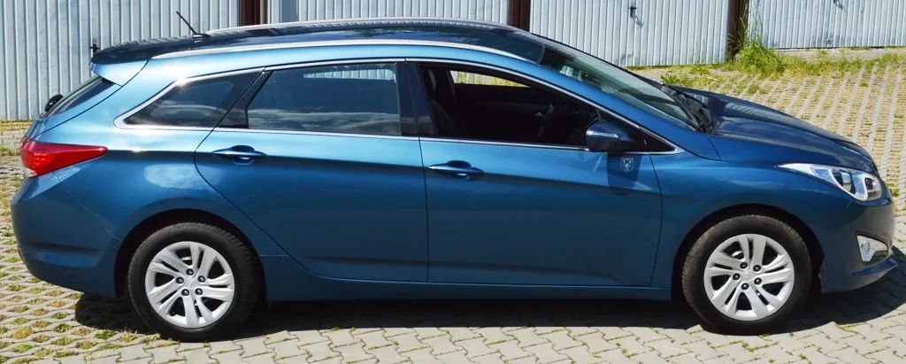 Hyundai i40 / Pojazd Sprzedajemy z Gwarancją ASO na ROK / NAVI / GSM /
