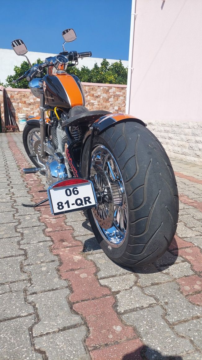 Harley Davidson Sportster 883