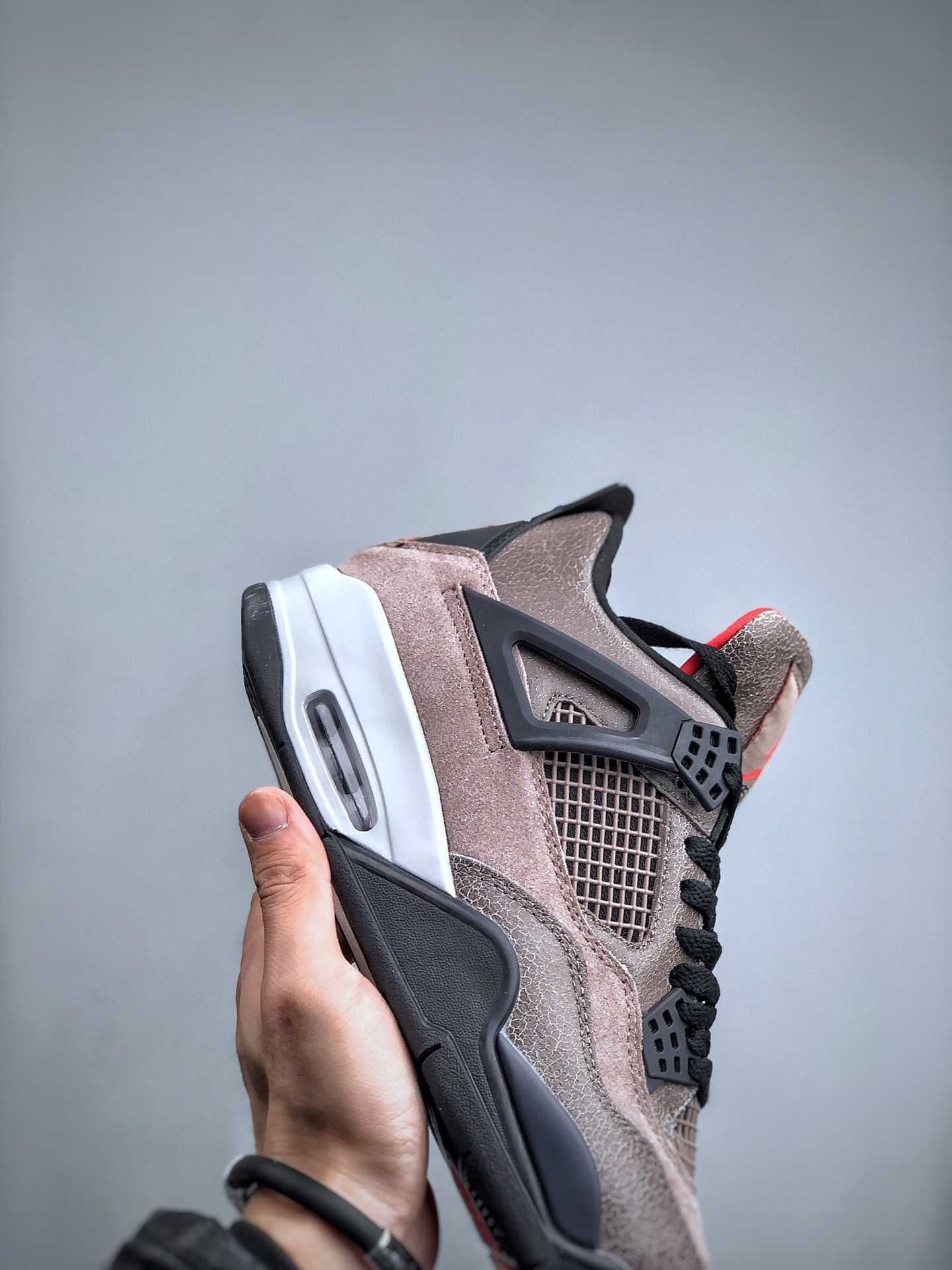 Air Jordan 4 Retro Taupe Haze