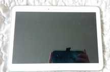Tablet Samsung GALAXY TAB 4 SM-T530 10" 1,5 /16 GB - uszkodzony