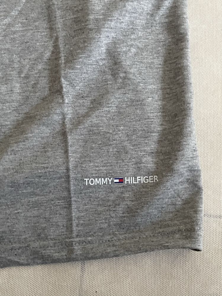 Krótkie spodenki Tommy Hilfiger szare