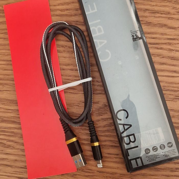 Uniwersalny, wzmocniony kabel USB – Lightning