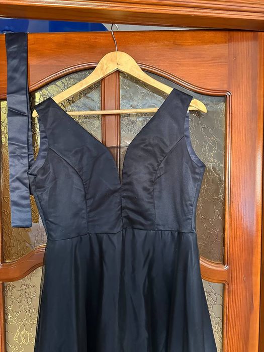 Сукня  випускна синя