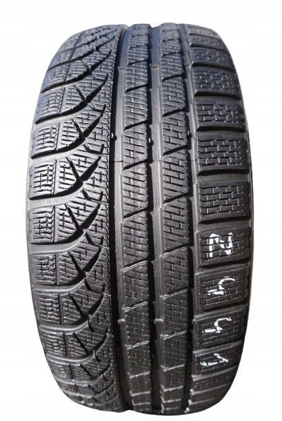 Pirelli P Zero Winter MC 225/35R20 90W Z441
