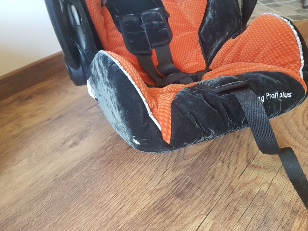 Fotelik samochodowy Recaro Young Profi Plus