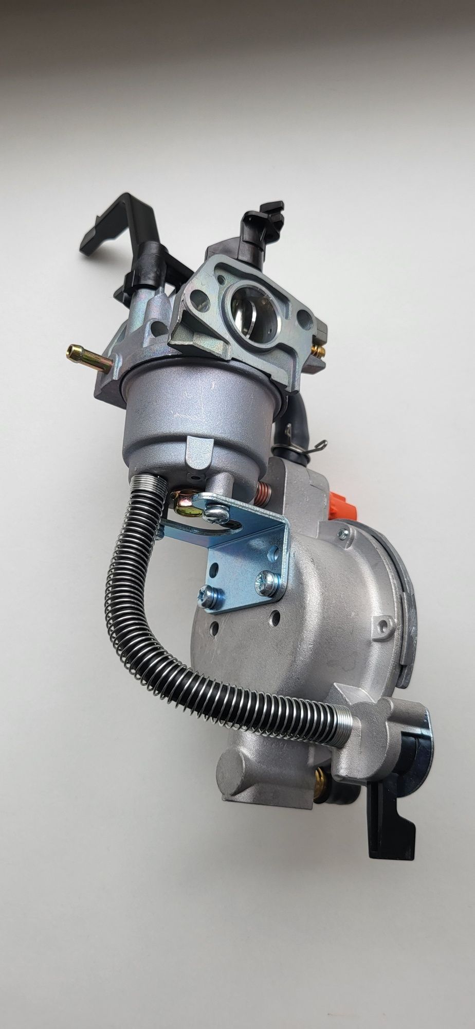 Карбюратор генератора 168F/170F 2.0-3.0 kWt + (газовый редуктор)