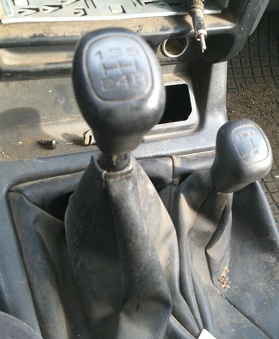 PRZEKŁADKA SKRZYNI AUTOMATYCZNEJ NA MANUALNA ZESTAW CZĘŚCI 2.2D Opel Frontera B 1999 Wszystkie części