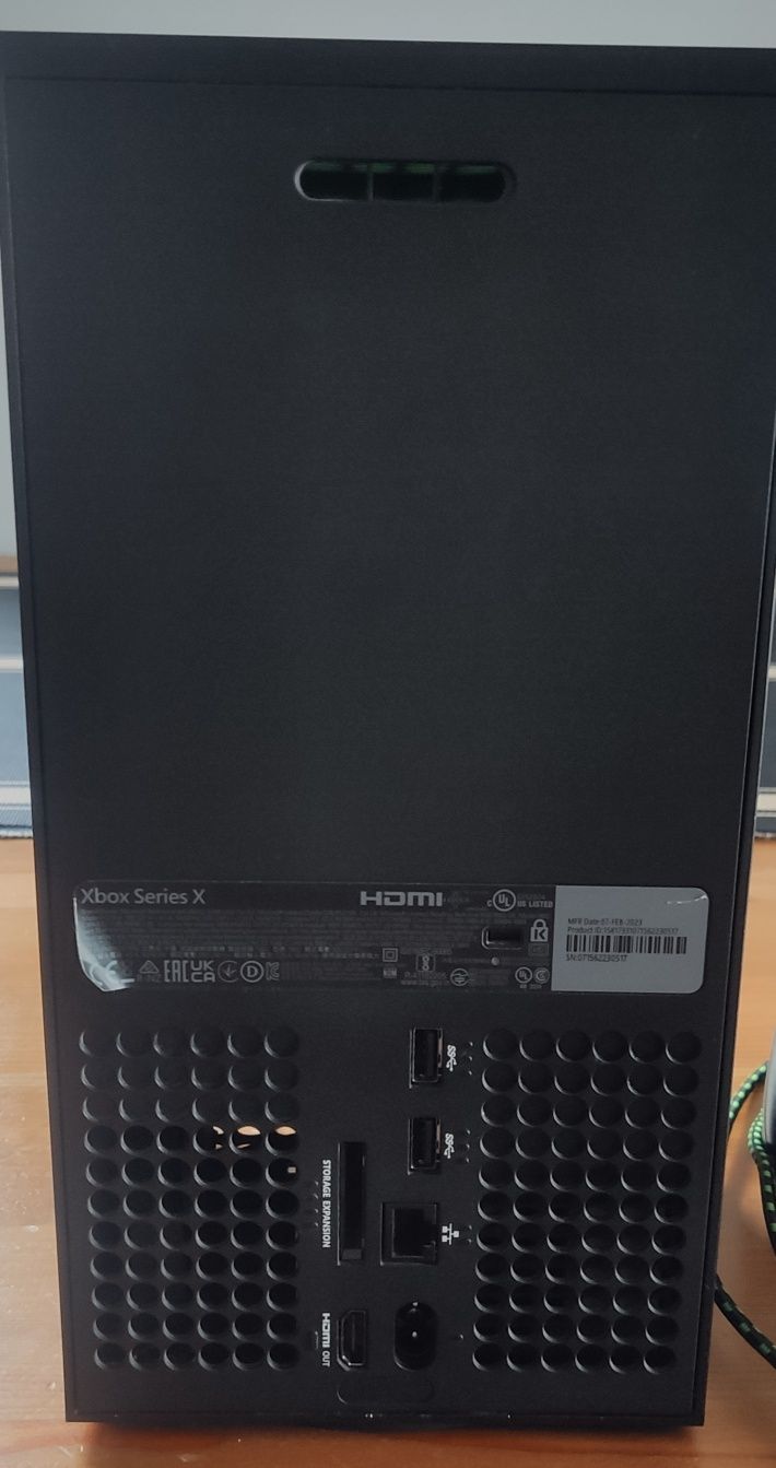 Xbox Series X + 2 pady (Hall Effect) + stacja ładująca + 2 gry !