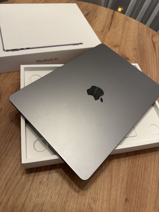 MacBook Air 13,3 M2 8/256