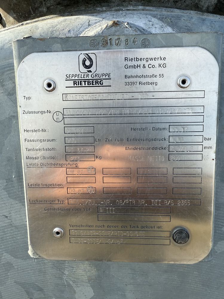 Zbiornik 900 L Mobilny Na Paliwo Stacja Paliw 12-24v