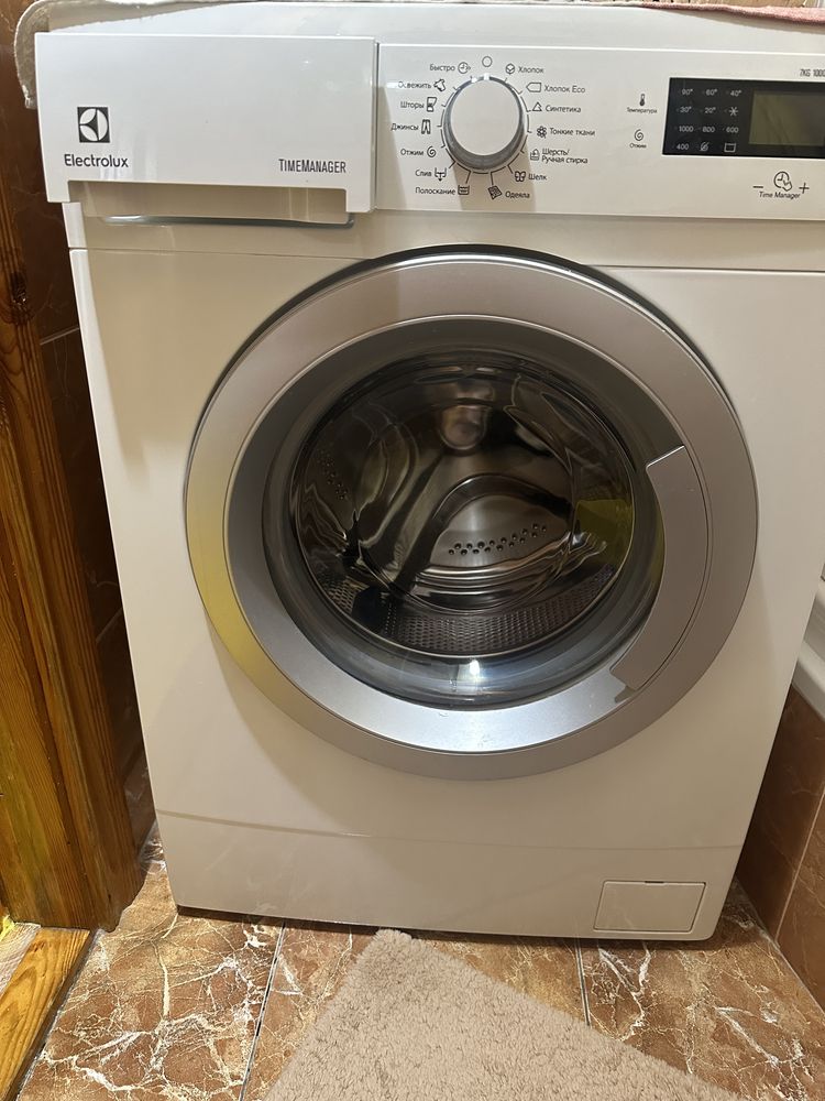 Пральна машина Electrolux