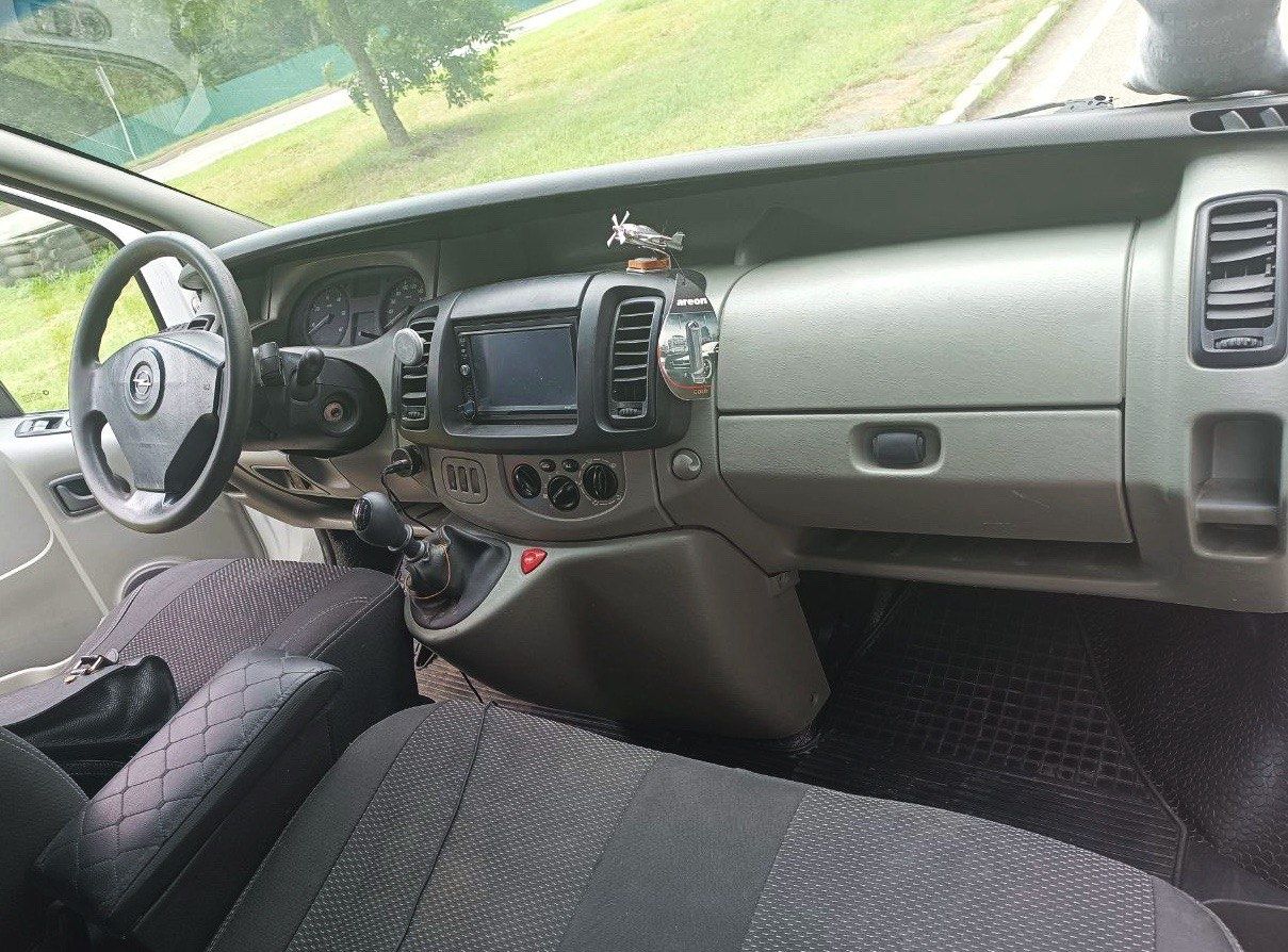 Opel Vivaro 1,9 CDTI Опель Віваро