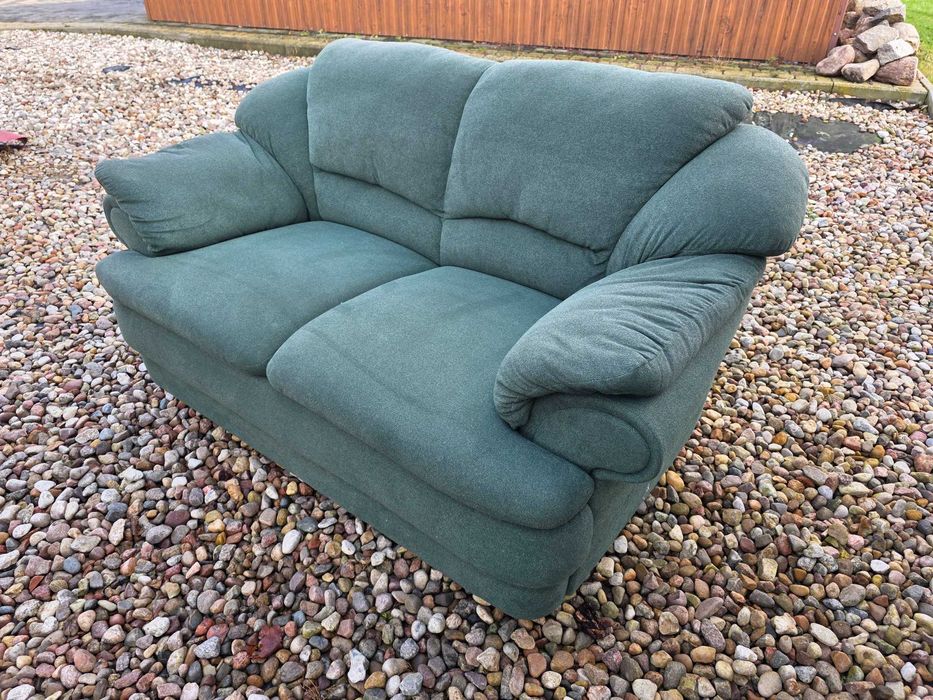 Wygodna Sofa Dwuosobowa!!
