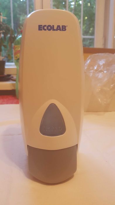 Дозатор для жидкого мыла  ECOLAB (ёмкость 1 литр)