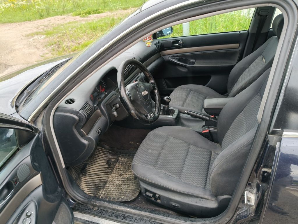 Audi a4 B5 lift 1.6 benzyna