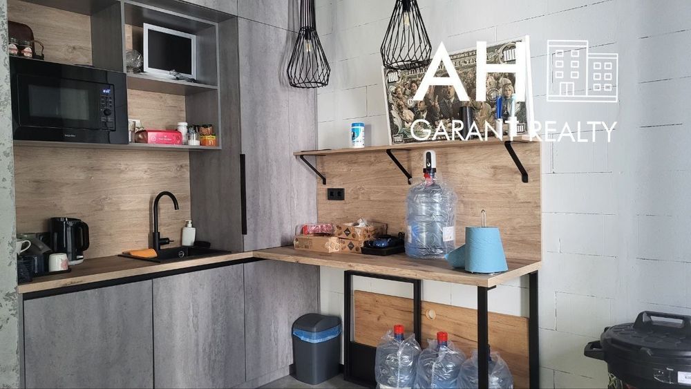 Невисокий поверх.Open-space+ кабінет, свій, су.,мiні кухня Ремонт Loft