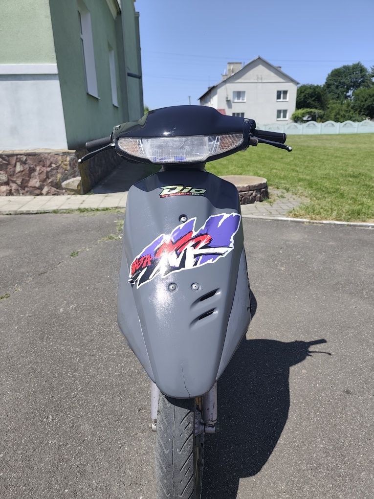 Продам скутер HONDA DIO 27