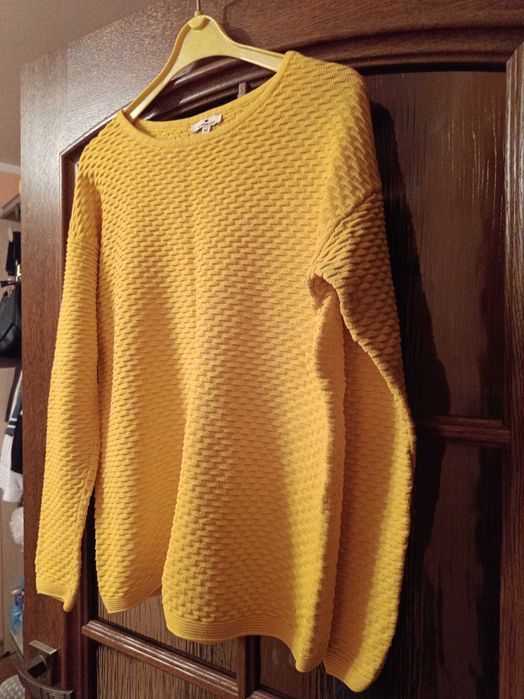 Szykowny sweter od Tom Tailor, rozm. M, soczysty żółty