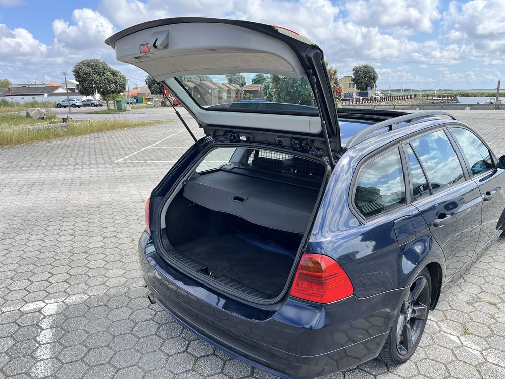 Carrinha BMW 320i E91 de 2006