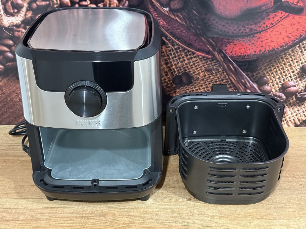 Frytkownica beztłuszczowa AirFryer PRINCESS Deluxe 182033 gwarancja