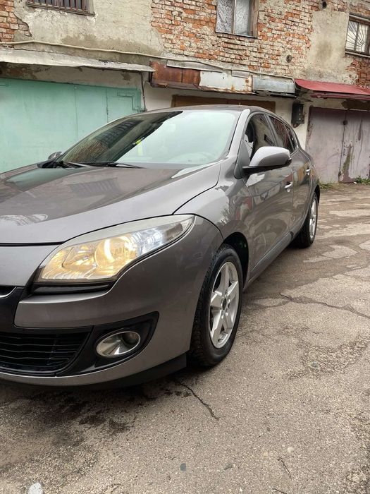 Продаю своє авто