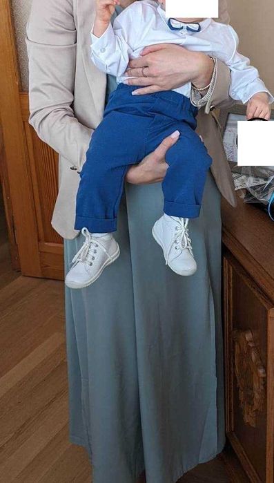 Elegancki strój do chrztu, na uroczystość