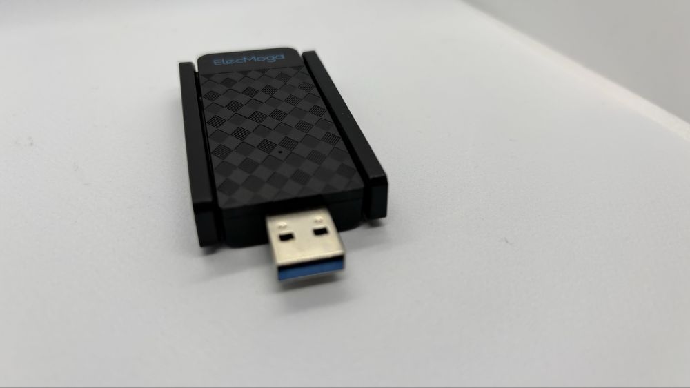 AdapterAC1300 wifi