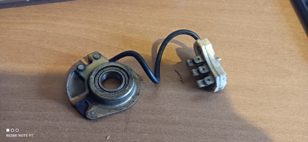 Zapłon elektroniczny Czujnik Hall MZ etz część silnika