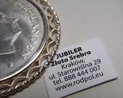 Srebrna zawieszka z okolicznościową monetą ozdobna oprawa Niderlandy