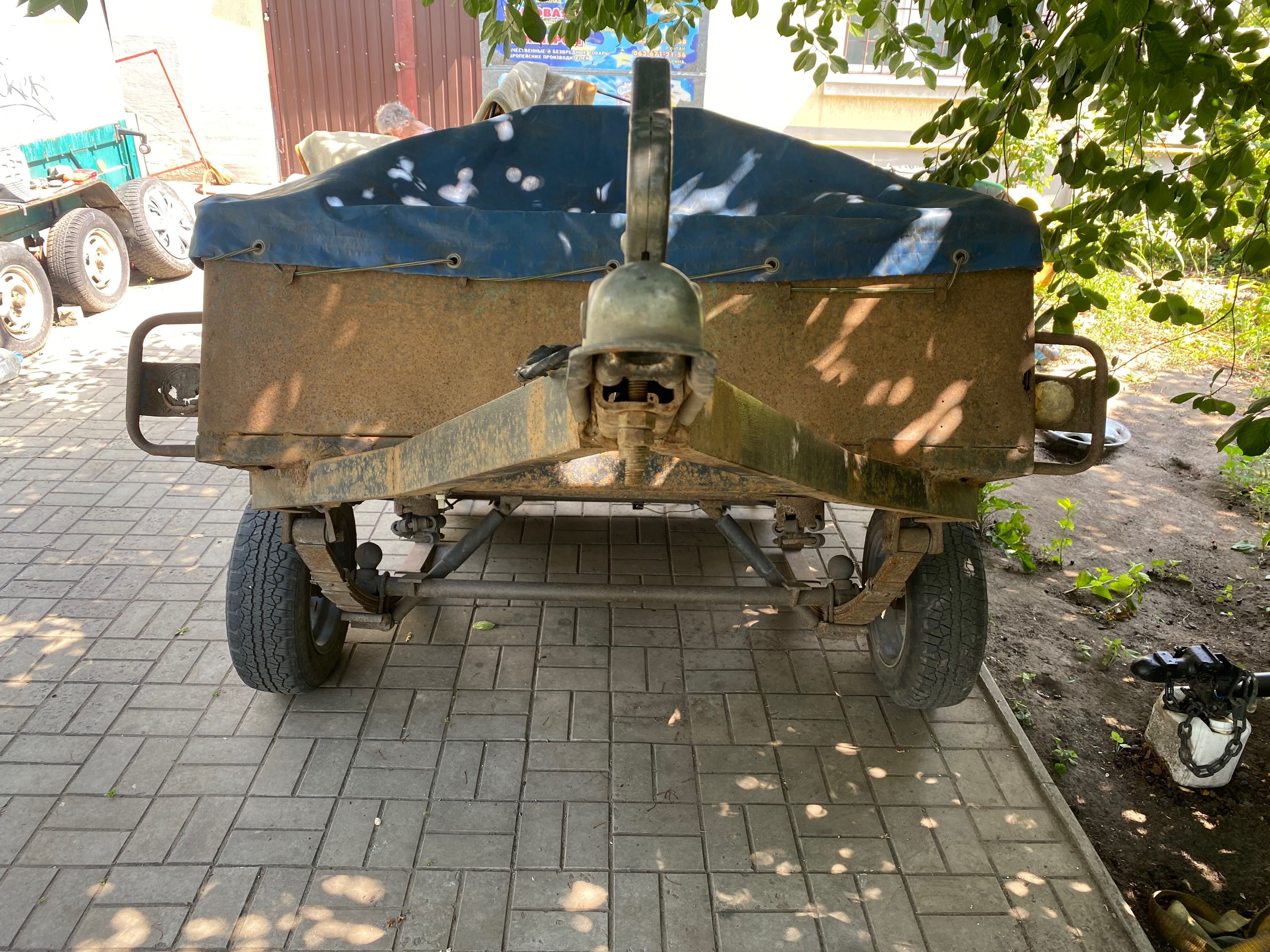 Прицеп 2000х1250х700 с тентом и с дугами